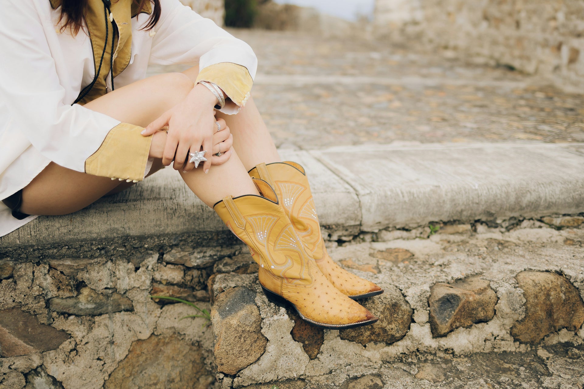 Western Boots for Women: The Must-Have Trend for Fall 2025