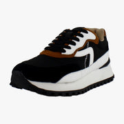 Black/Tan