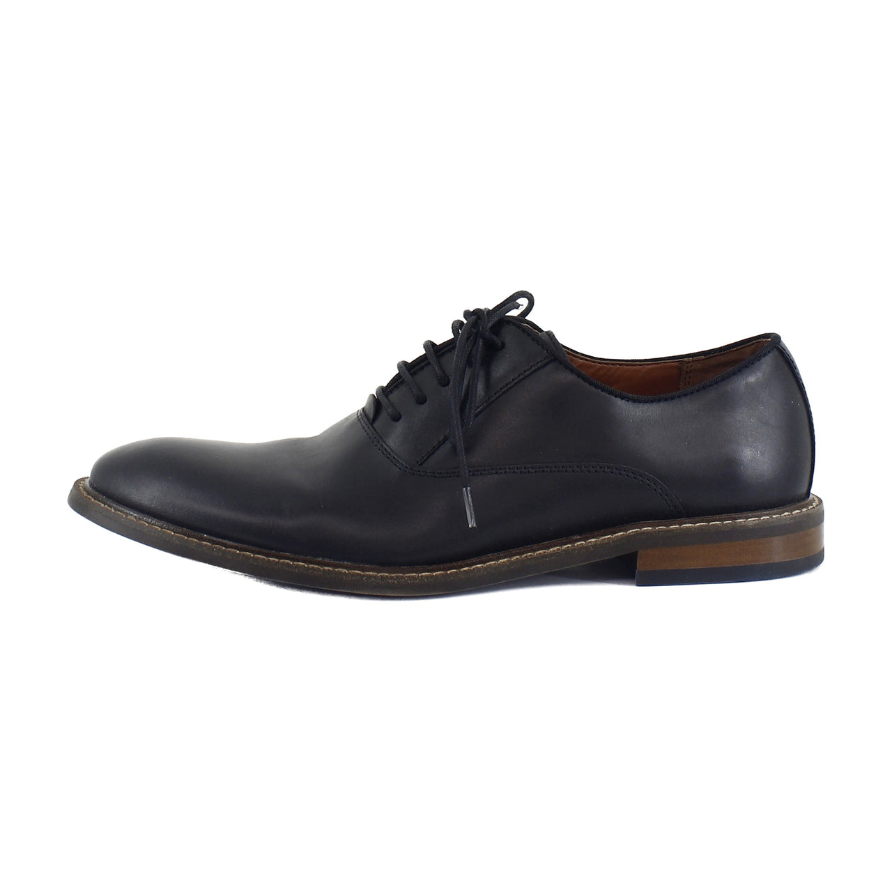 Vince Camuto Lawsen