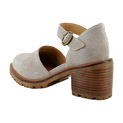 Taupe
