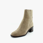 Truffle Suede H2o