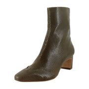 Dk Olive
