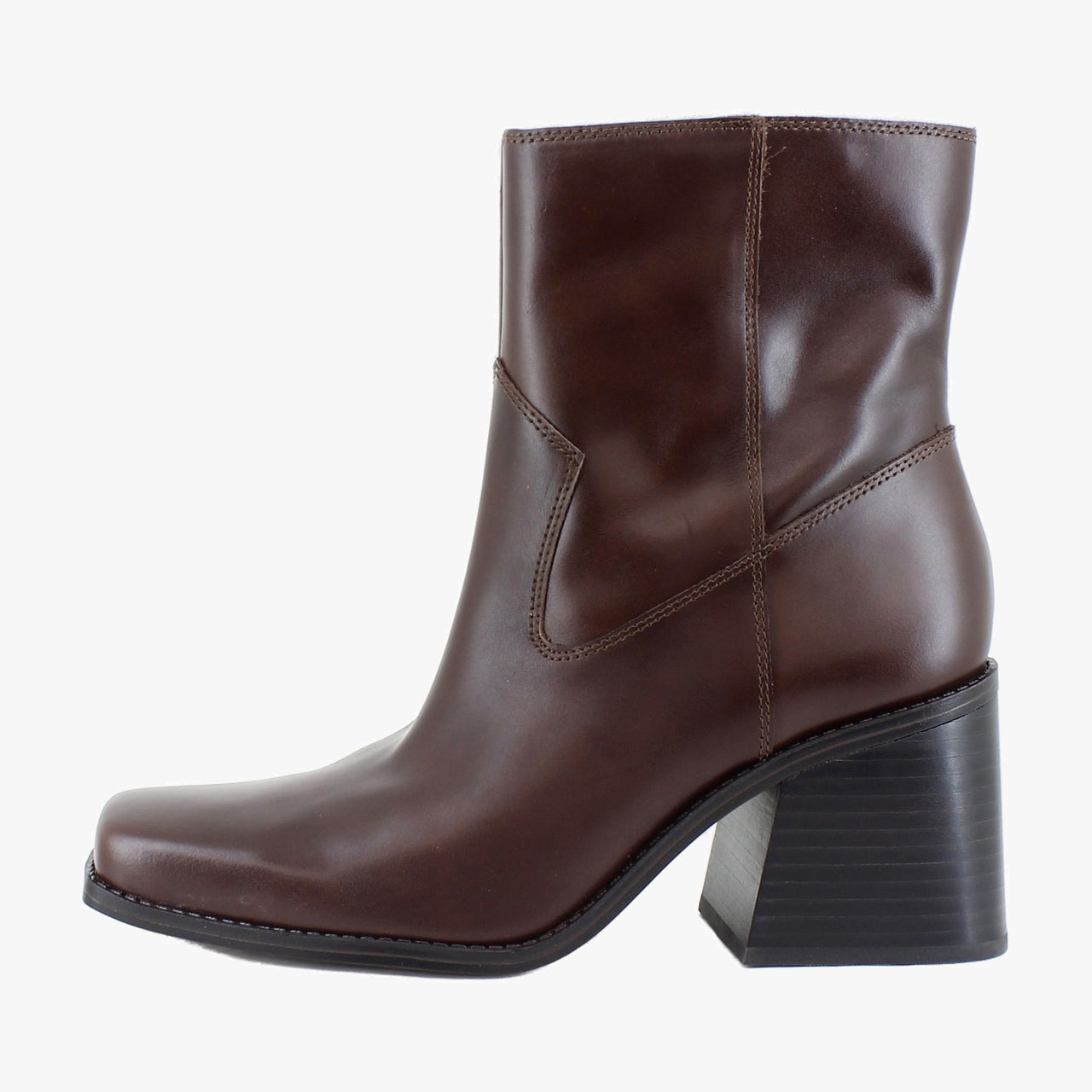 Vince Camuto Sybren