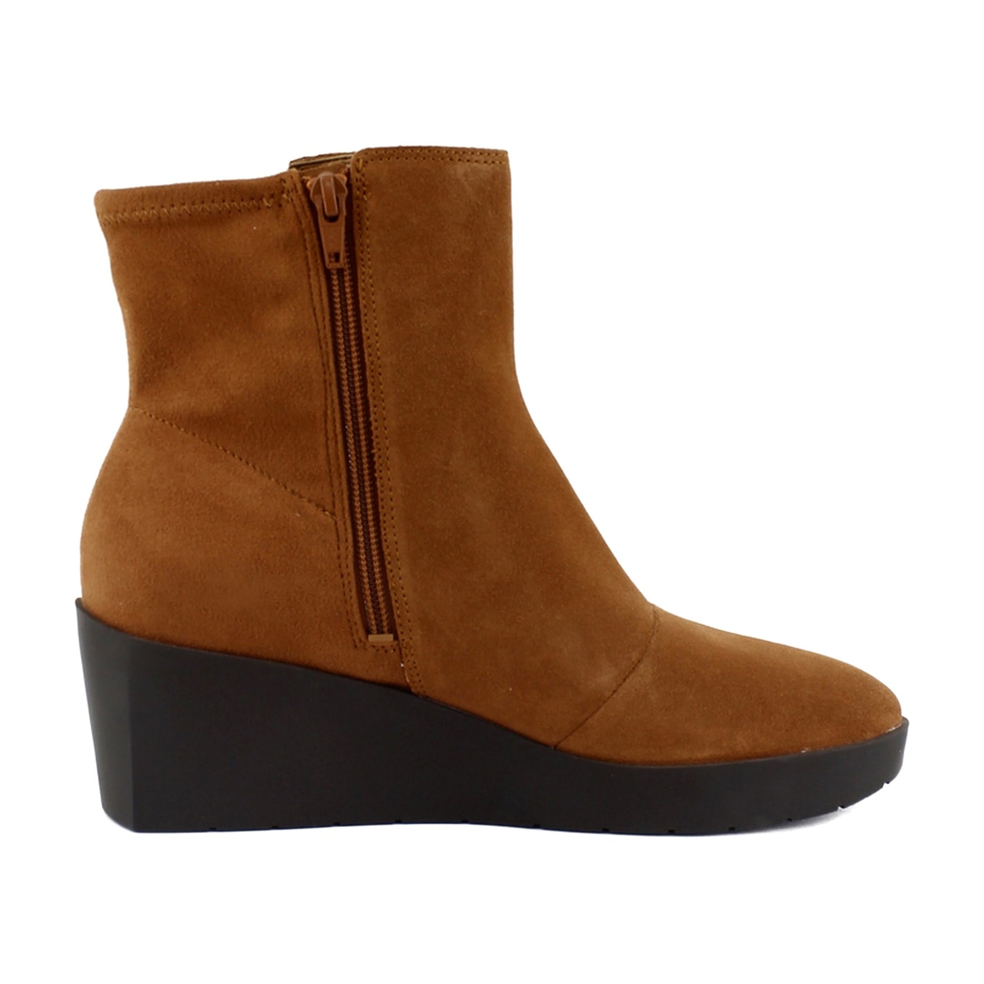 Tan Suede/Stretch