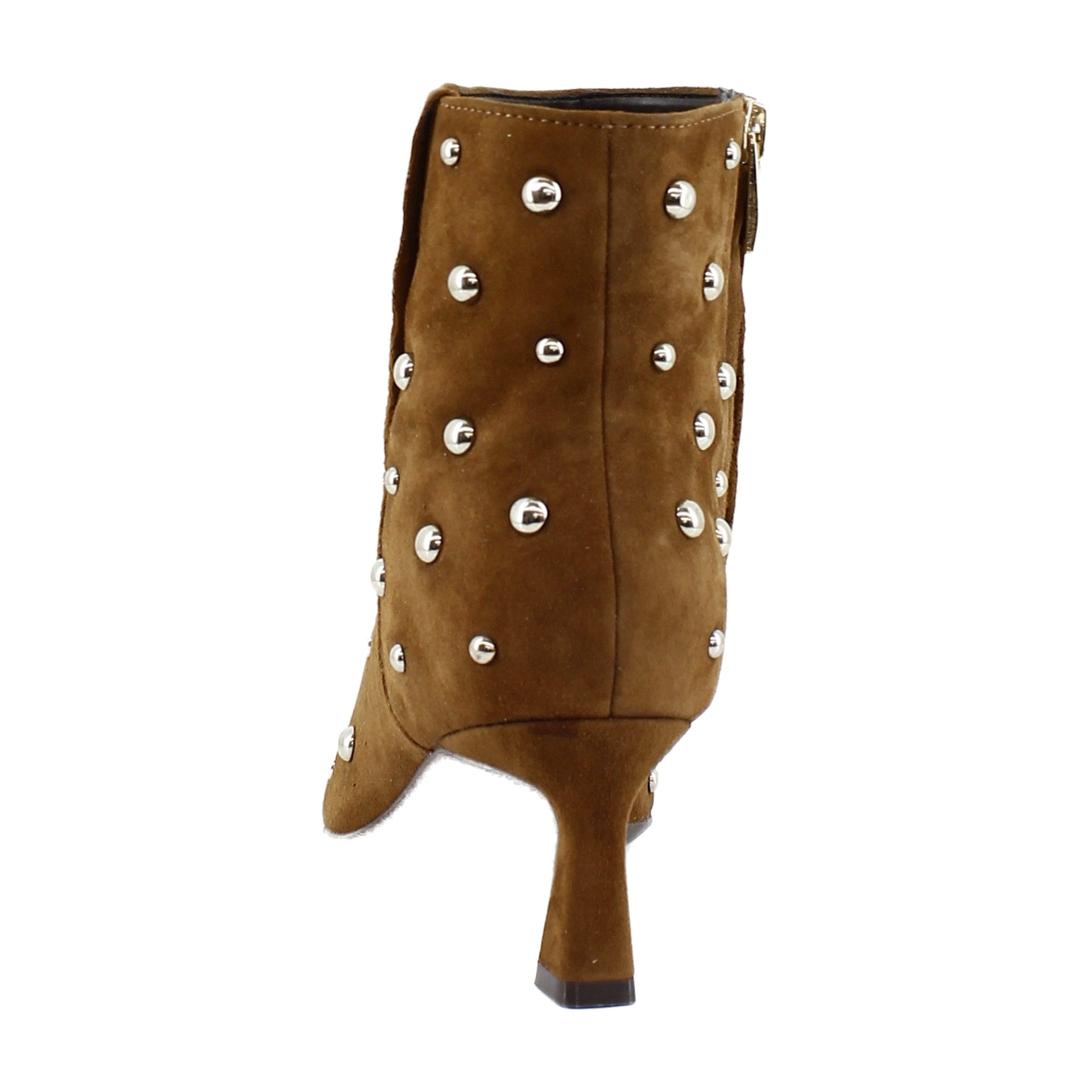 Dark Chestnut Stud