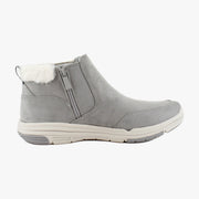 Paloma Grey