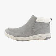 Paloma Grey