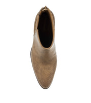 Saddle